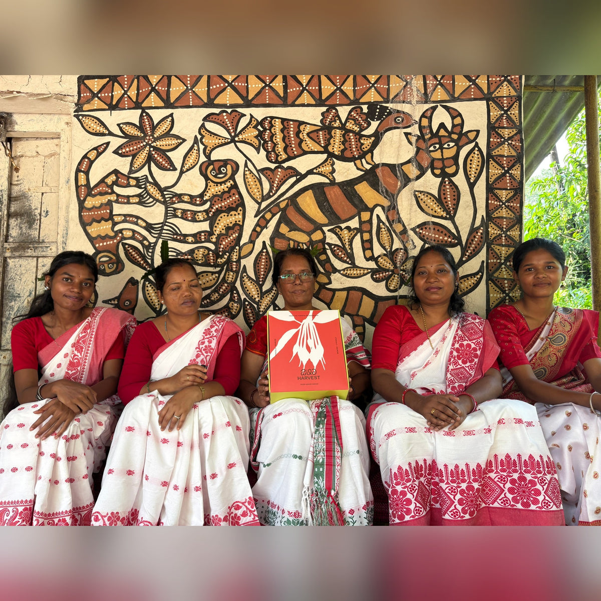 THE MAHUA GIFT BOX: FULL BLOOM
